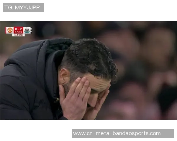 曼联理发哥高歌阿莫林之歌庆祝球队联赛三连胜仅需两场胜利