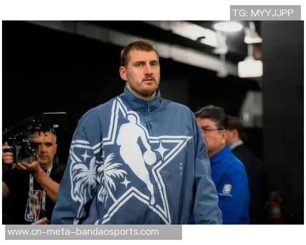 约基奇融合鲨鱼低位魔术师组织与KD投篮技艺逐步迈向历史伟大球员之路 约基奇融合鲨鱼低位魔术师组织与KD投篮技艺逐步迈向历史伟大球员之路