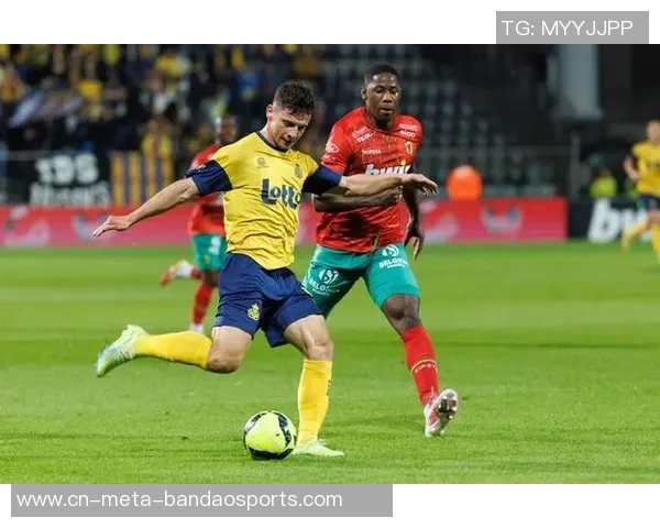 19岁葡萄牙边锋瓦雷拉即将加盟乔治罗尼亚引发关注